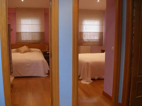 Apartamento Turistico Plaza Mayor บูร์โกส ภายนอก รูปภาพ